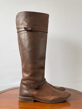Frye Shirley Tall knee High Riding Equestrian Flat Brown Women’s Boot | US 6.5
